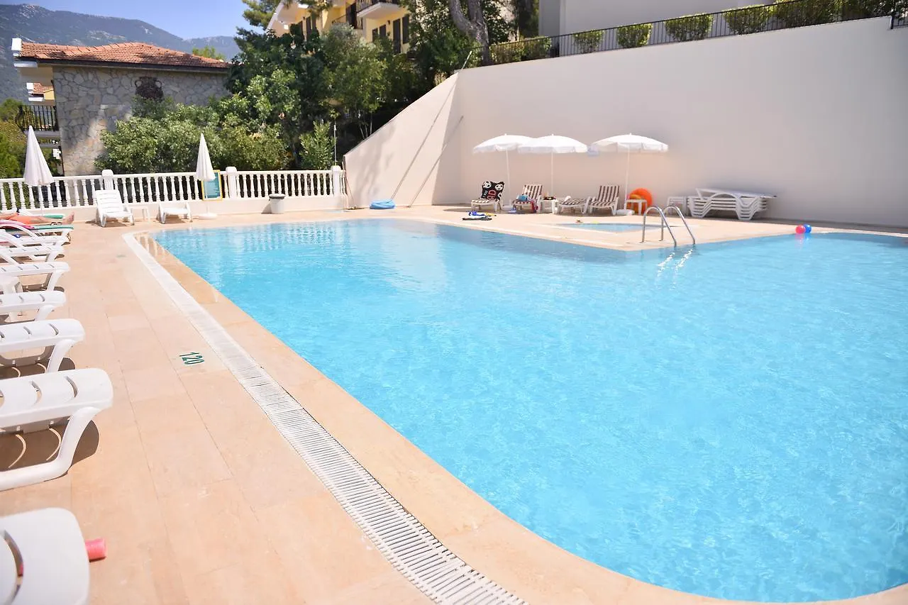 Hotel Pine Grove Upper C3 Oludeniz 0*,  Turecko
